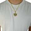 Collier Pendentif Feuille de Cannabis Doré
