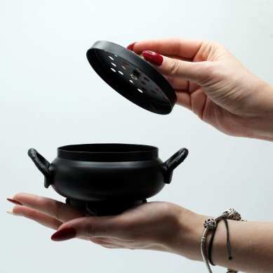 Brûleur d'Encens Chaudron en Fonte - Design Mystique et Durable